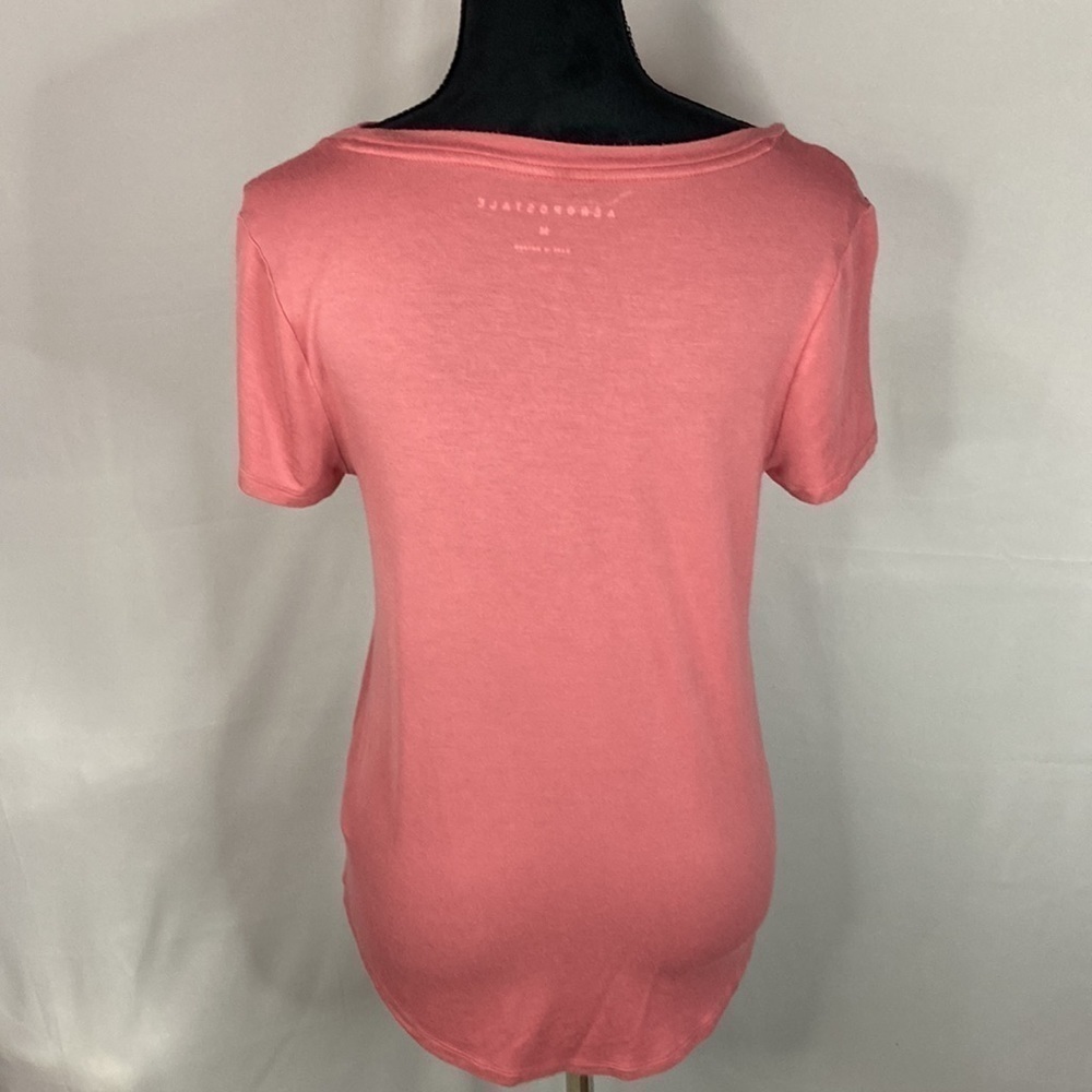 Aeropostale Cut-Out Rose Colored Basic T-Shirt - Picture 3 of 5